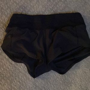 Lululemon speed up Low-rise lined short.  2.5”.